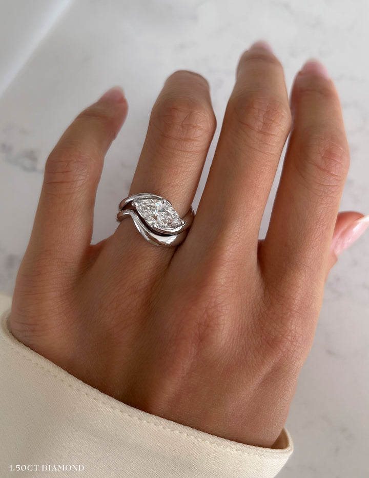 SET — MARQUISE Rapture Ring & Band