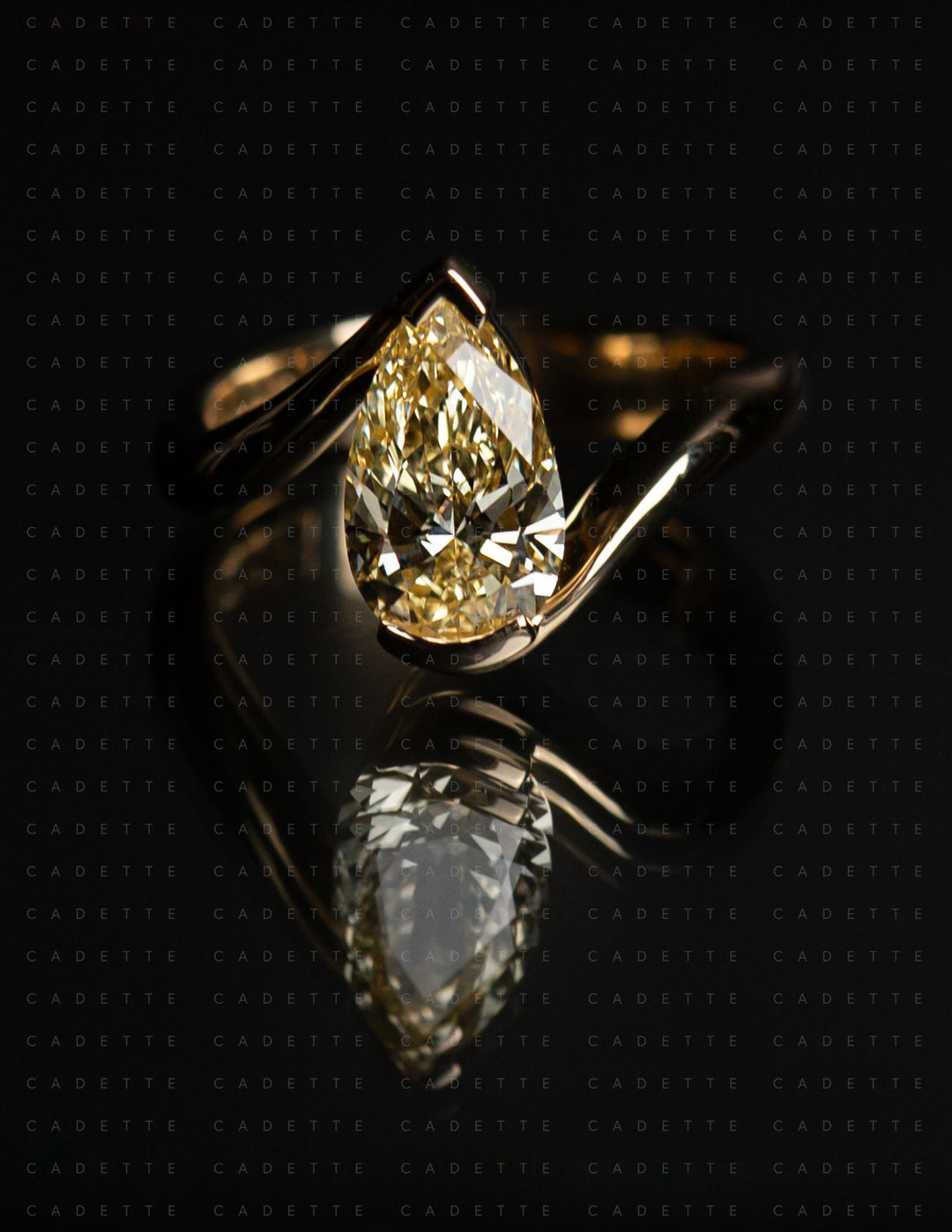 One-of-a-kind — 1.81ct CHAMPAGNE-YELLOW Diamond Pear Rapture Ring