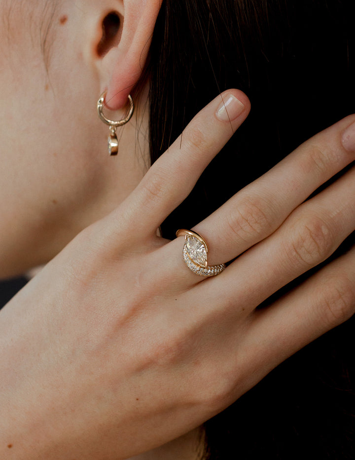 Adorned Pavé Marquise Rapture Ring