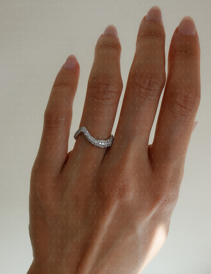Adorned Pavé Rapture Band