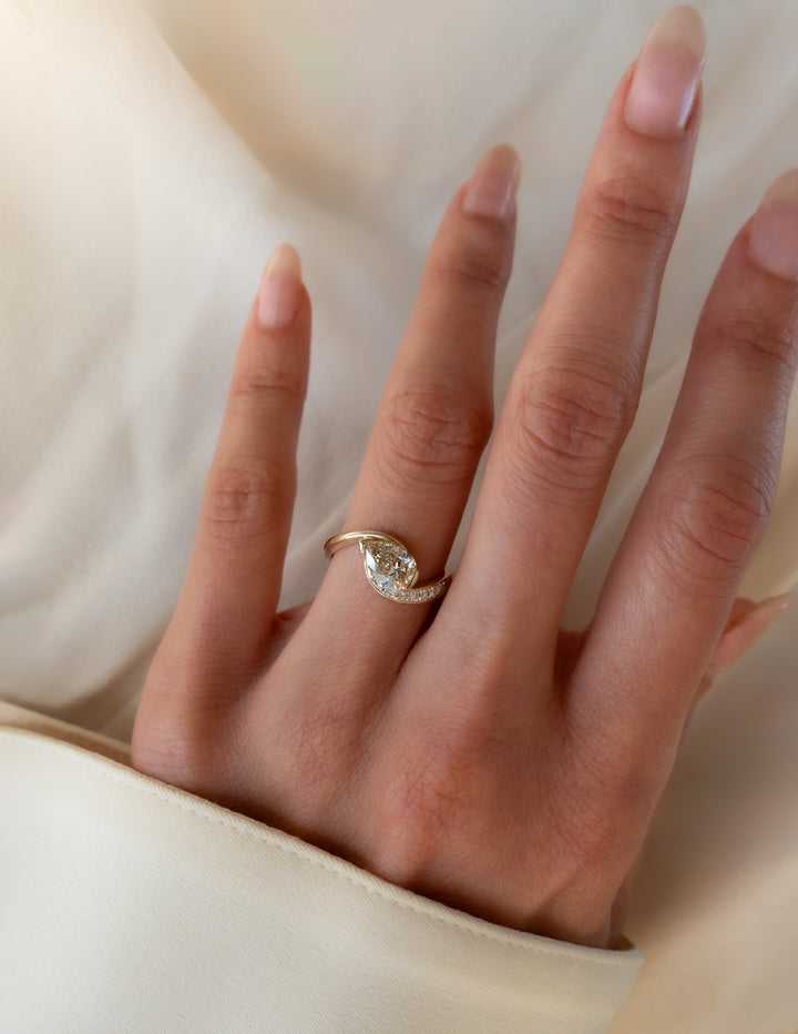 CHAMPAGNE Demi Pavé Pear Rapture Ring