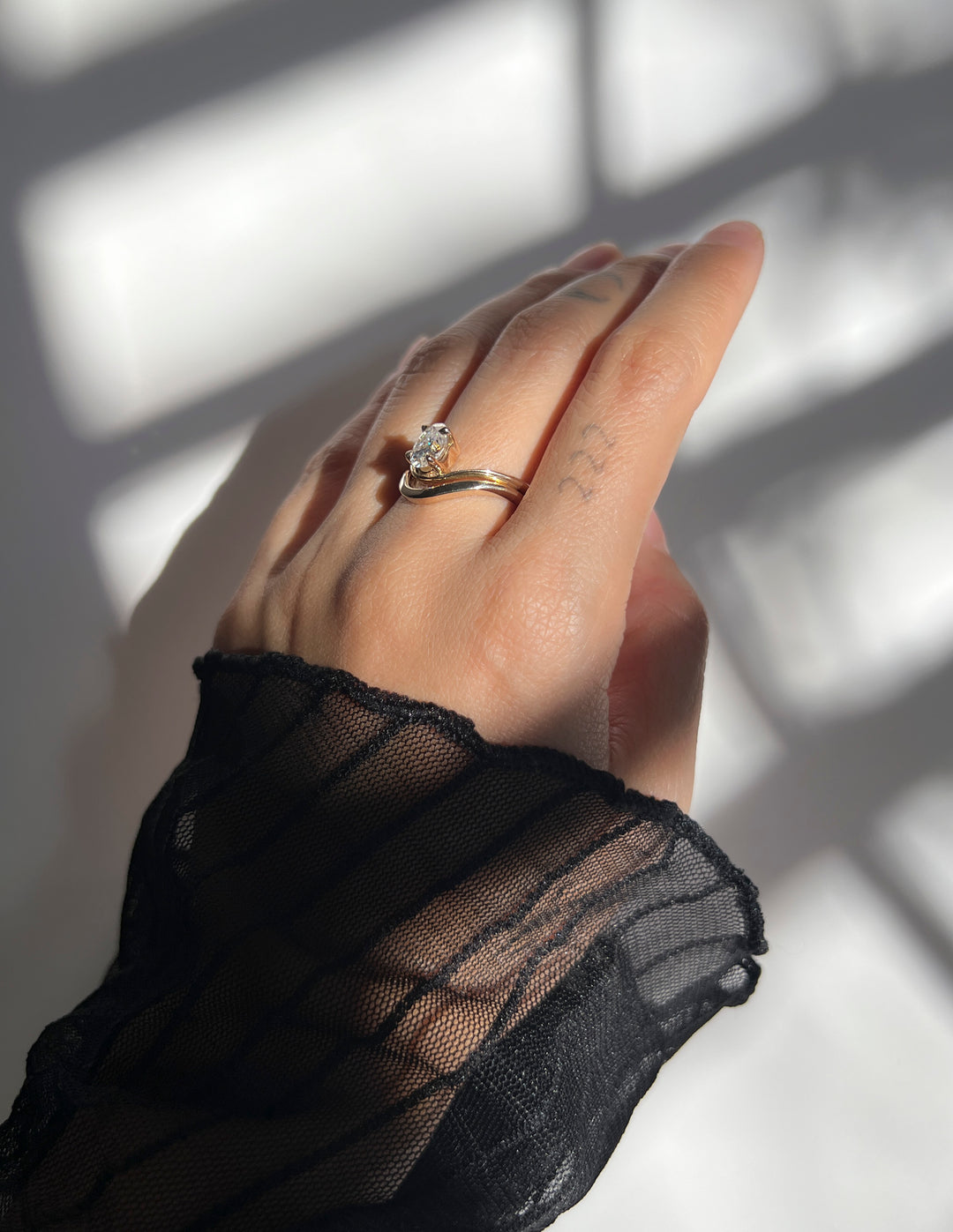 SET — Oval Sunrise Ring & Band