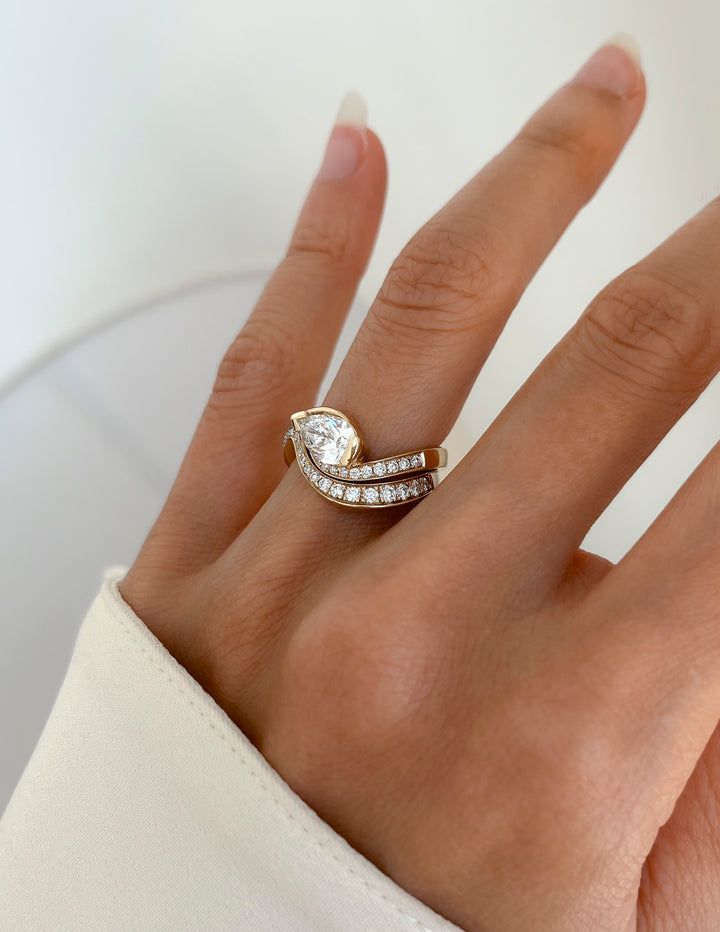 SET — PEAR Demi Pavé Rapture Ring & Band