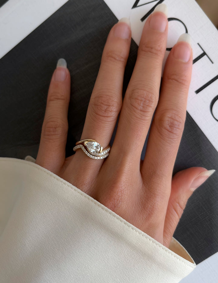 SET — PEAR Demi Pavé Rapture Ring & Band