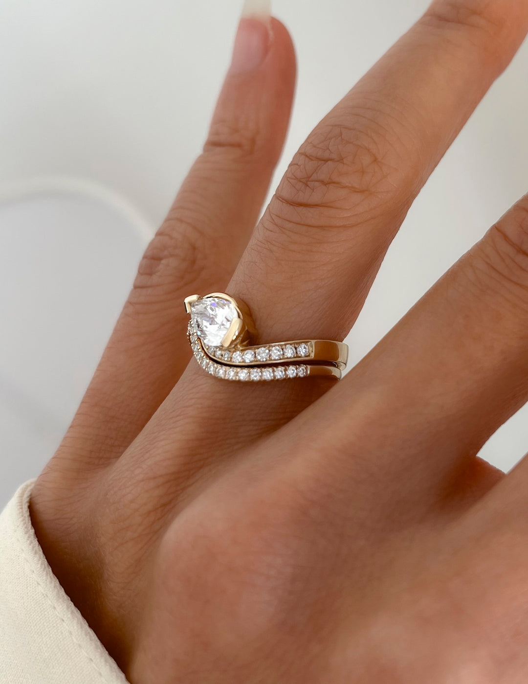 SET — PEAR Demi Pavé Rapture Ring & Band