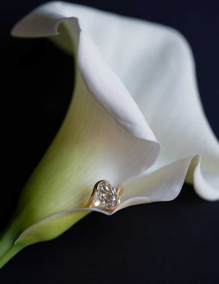 One-of-a-kind — 3.42ct Natural Champagne Diamond VERTICAL Oval Rapture Ring