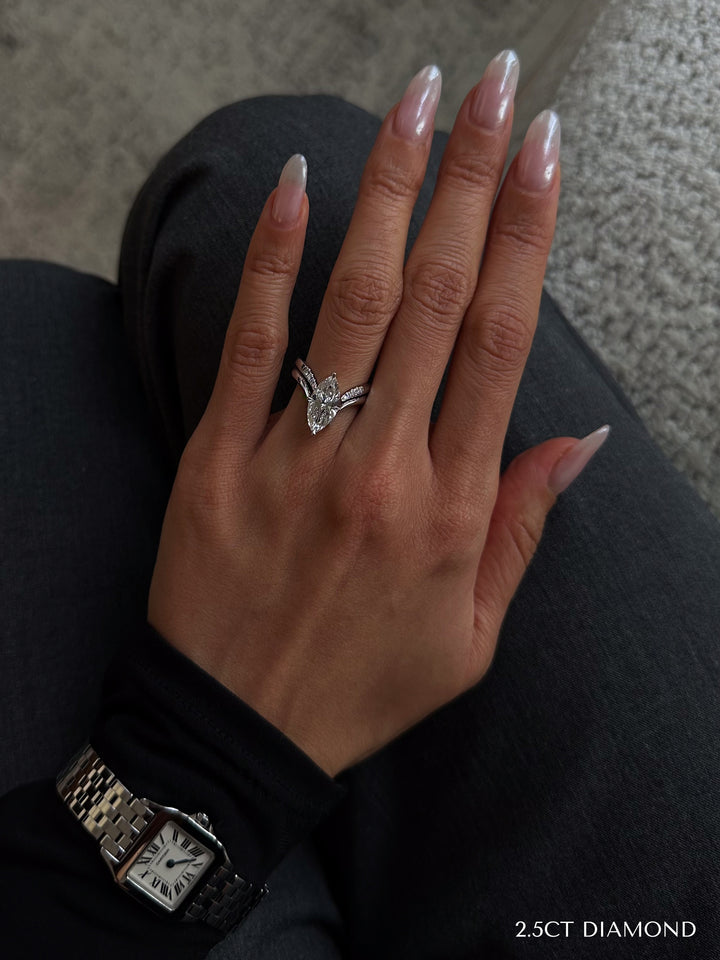 SET — Grande Marquise Eve Ring & Band