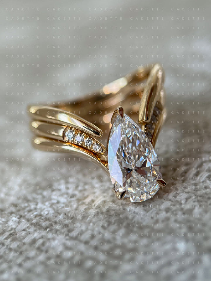 TRIPLE SET — Grande Pear Eve Ring & Bands
