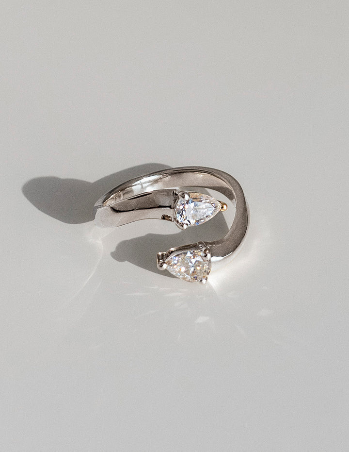 Cadette Koi Ring is a unique nature-inspired engagement ring. Unique water-inspired engagement ring. Unique japanese-inspired engagement ring.