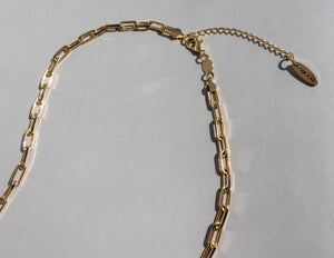 Essential Bold Paperclip Chain in Gold