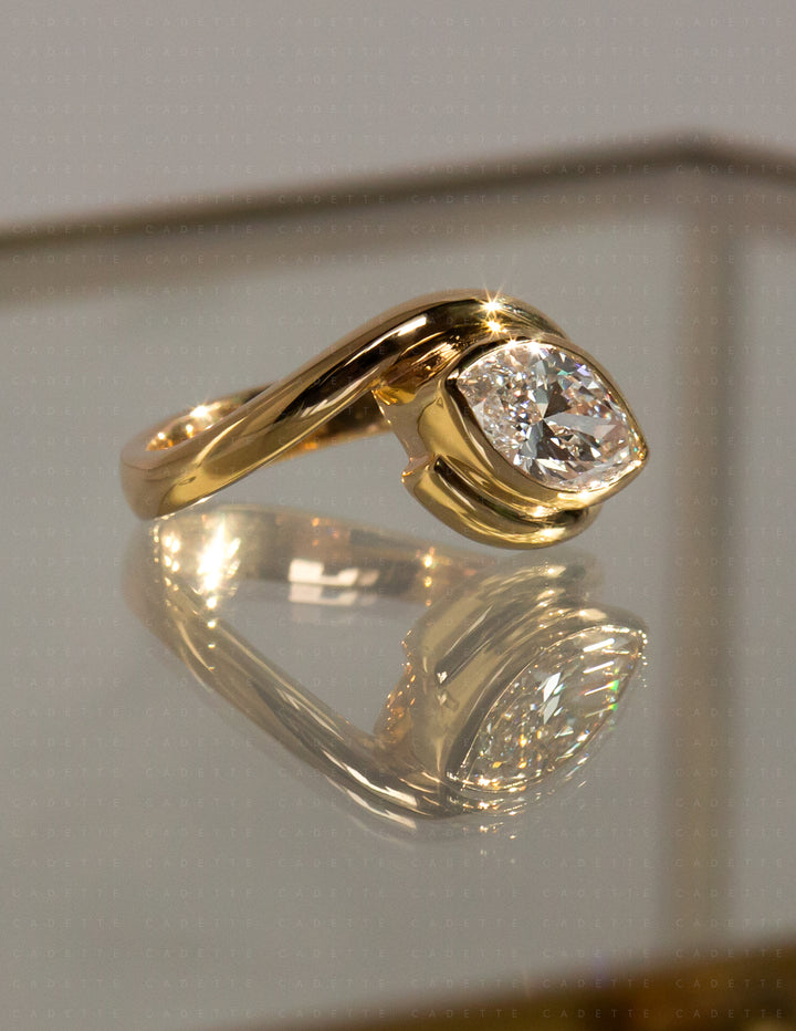 Marquise Rapture Ring — BEZEL Setting