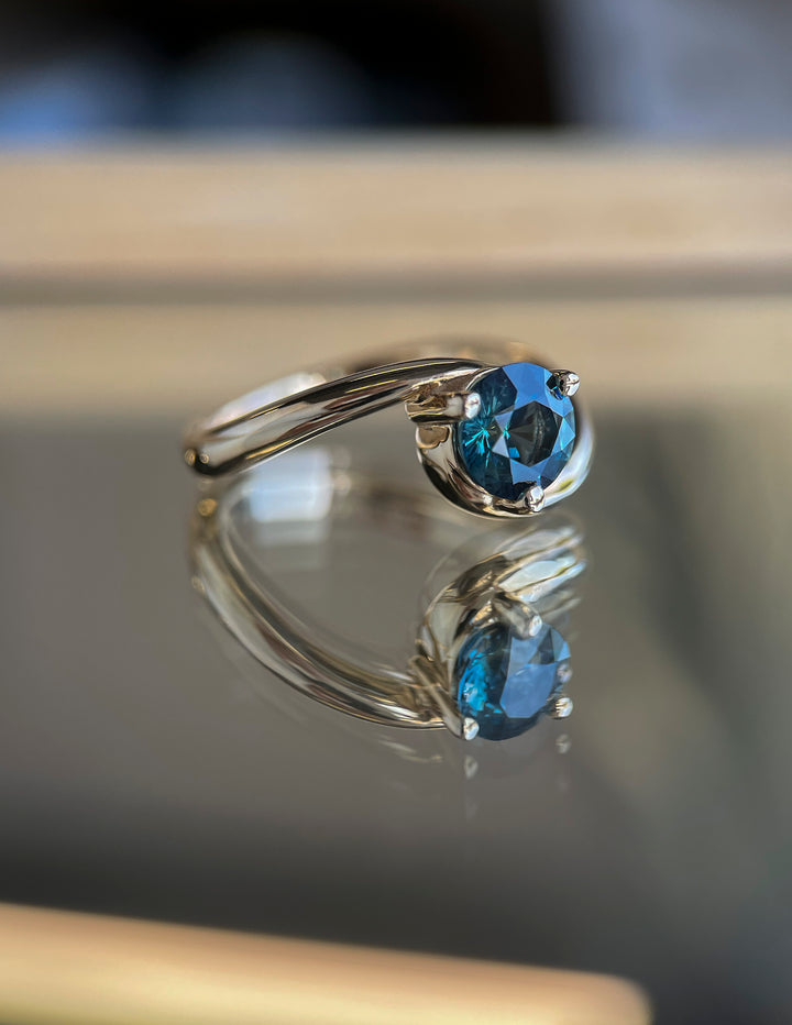 One-of-a-kind — 1.27CT Australian Teal Sapphire Round Rapture Ring