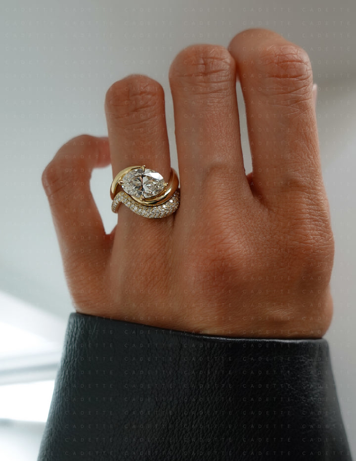 SET — OVAL (Tapered Prong) Rapture Ring & Band