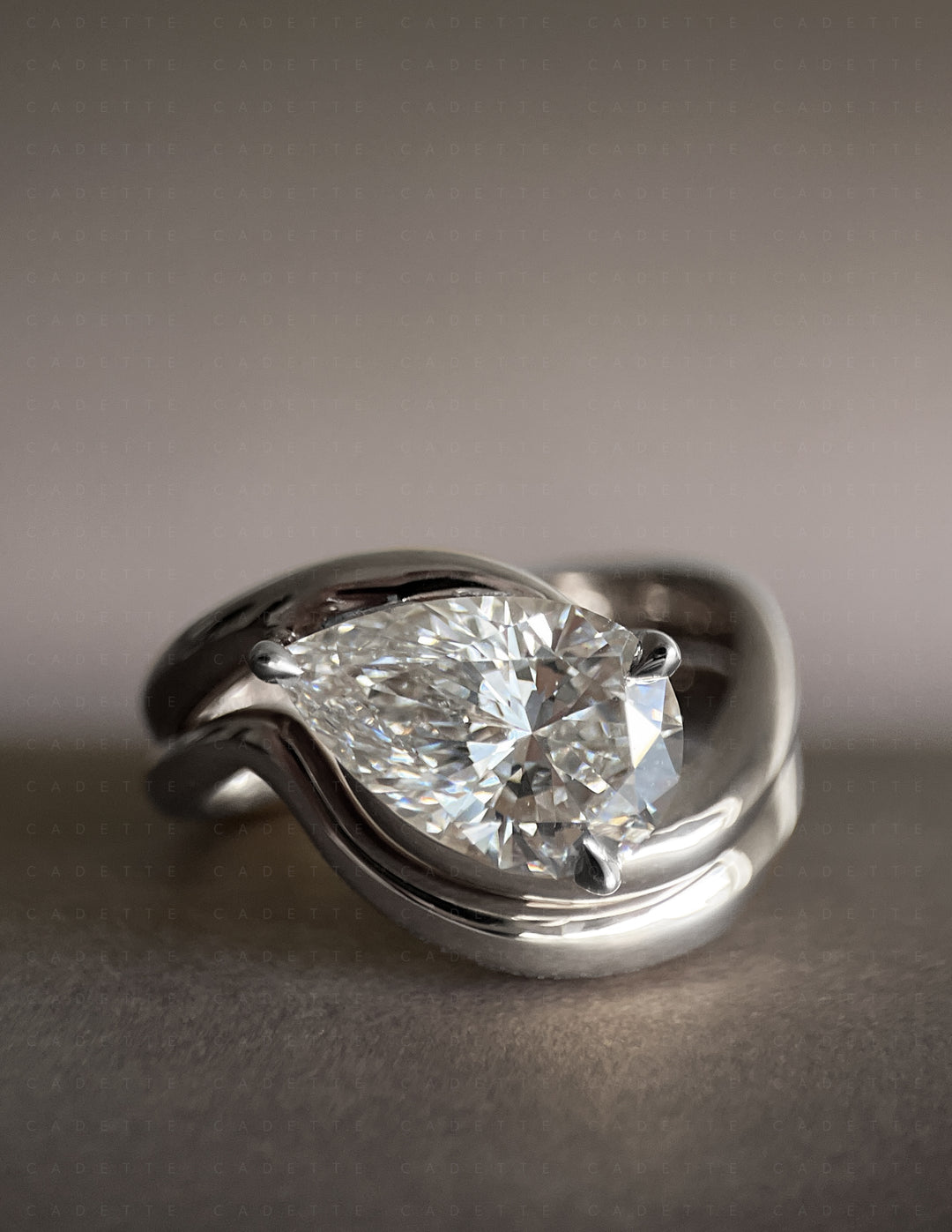 SET — PEAR (Tapered Prong) Rapture Ring & Band