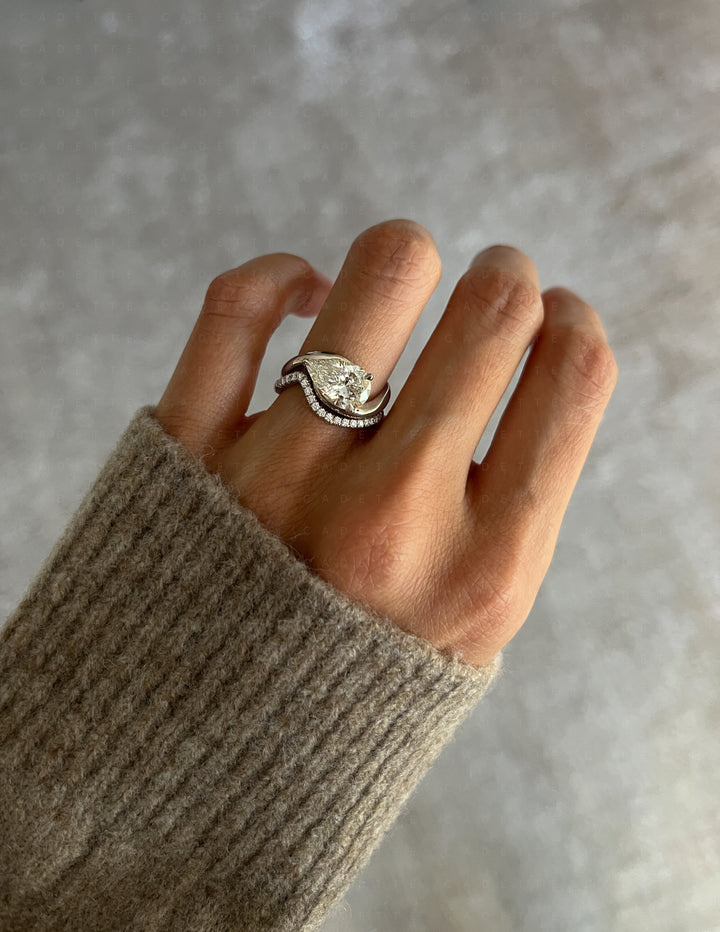 SET — PEAR (Tapered Prong) Rapture Ring & Band