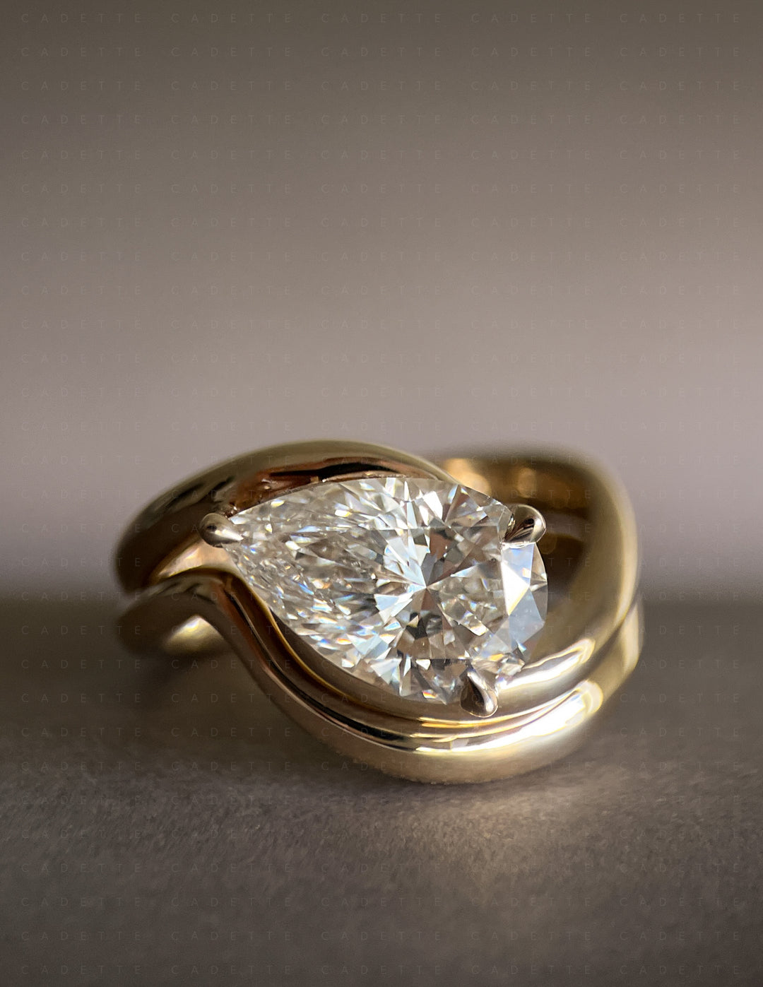 SET — PEAR (Tapered Prong) Rapture Ring & Band