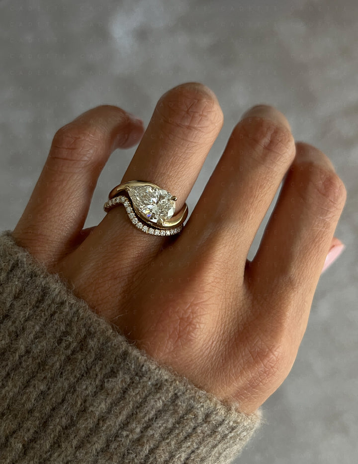 SET — PEAR (Tapered Prong) Rapture Ring & Band