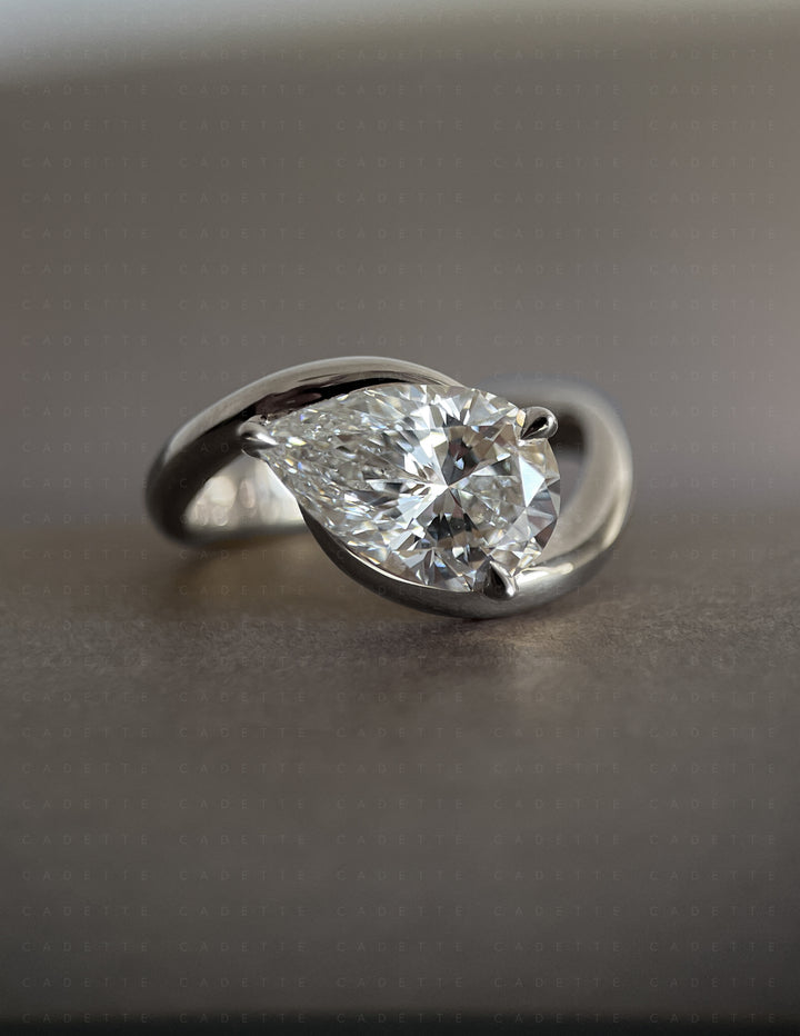 Pear Rapture Ring — TAPERED PRONG Setting