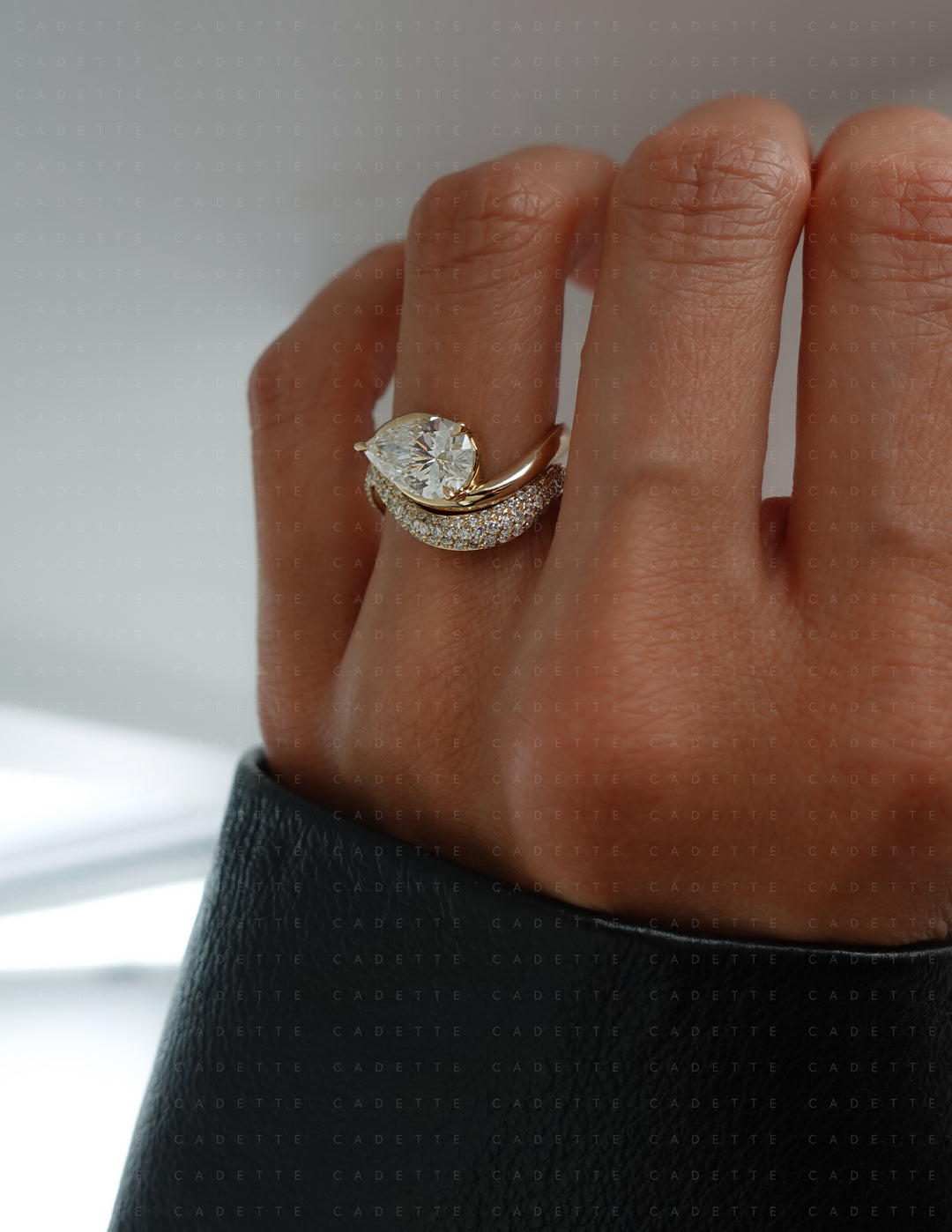 SET — PEAR (Tapered Prong) Rapture Ring & Band