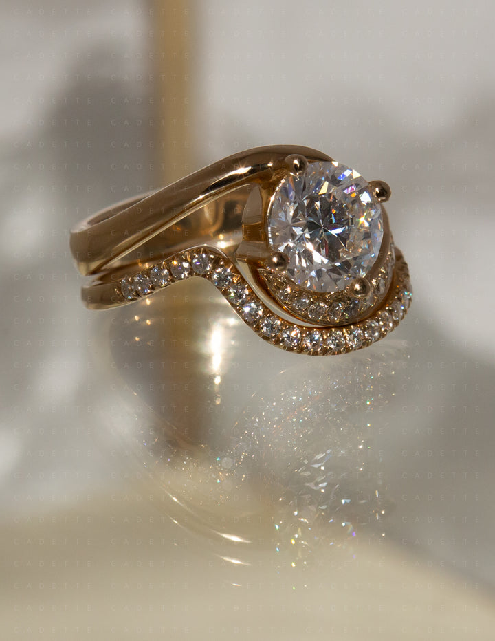 SET — ROUND Demi Pavé Rapture Ring & Band