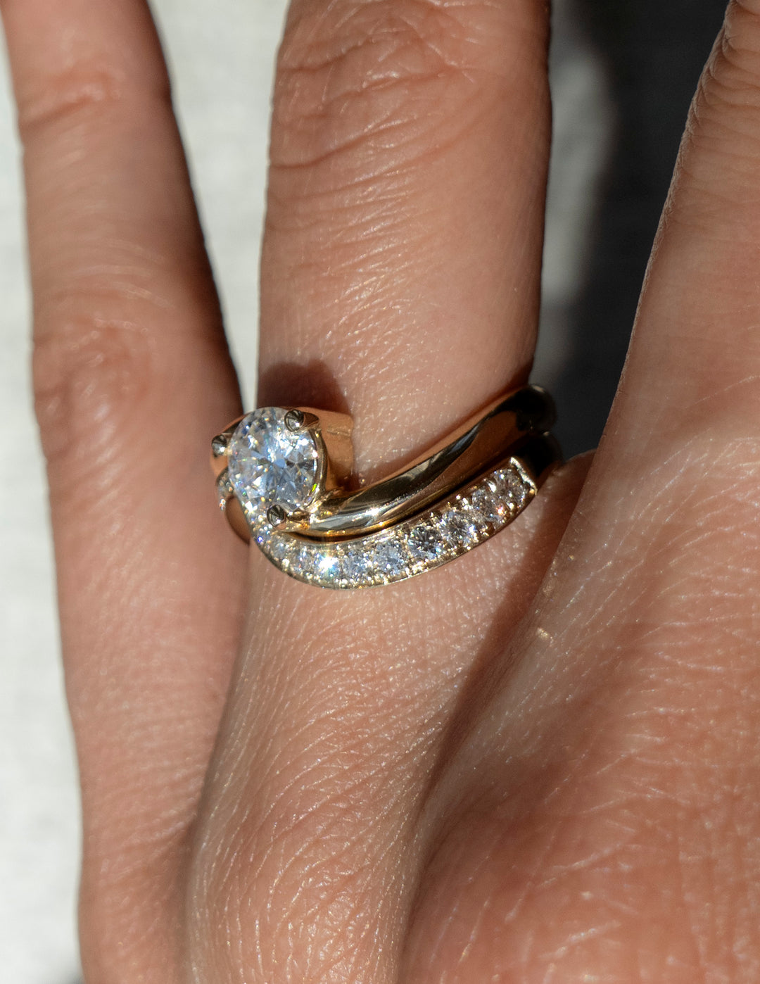 Cadette Round Rapture engagement ring set with bold pave band.