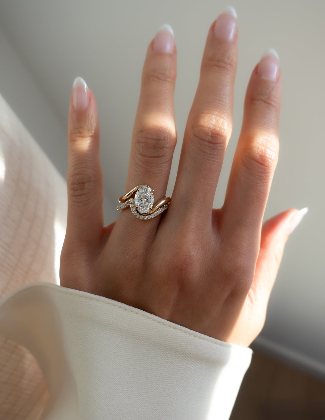 SET — VERTICAL OVAL Rapture Ring & Band