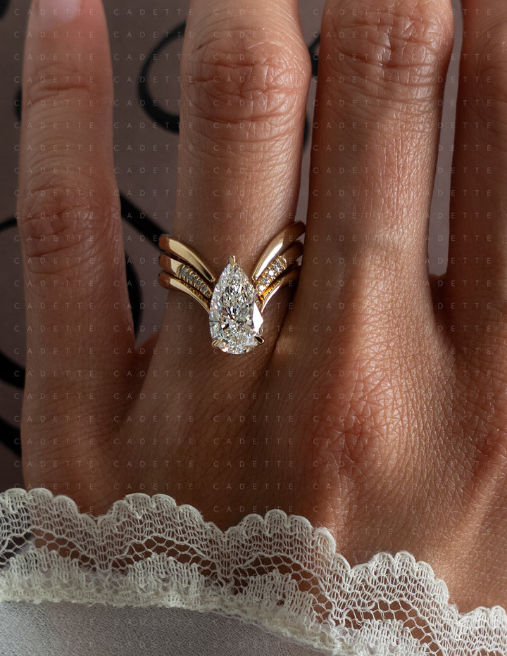 TRIPLE SET — Grande Pear Eve Ring & Bands