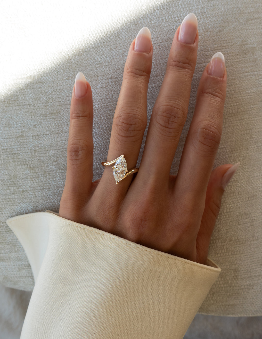 VERTICAL Marquise Rapture Ring — Prong Setting