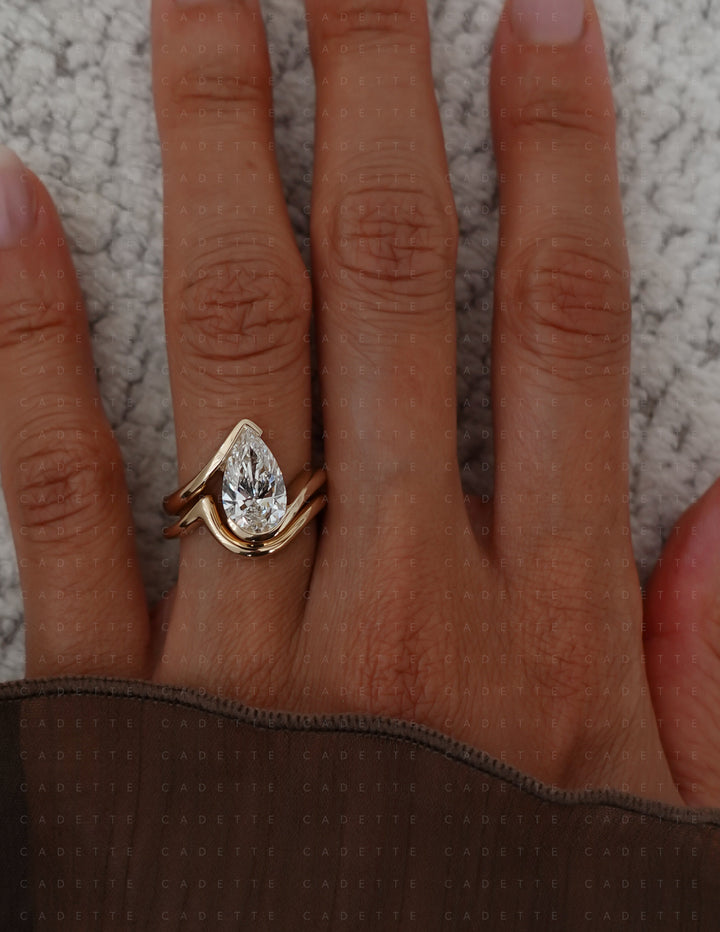 SET — VERTICAL PEAR (Half Bezel) Rapture Ring & Band