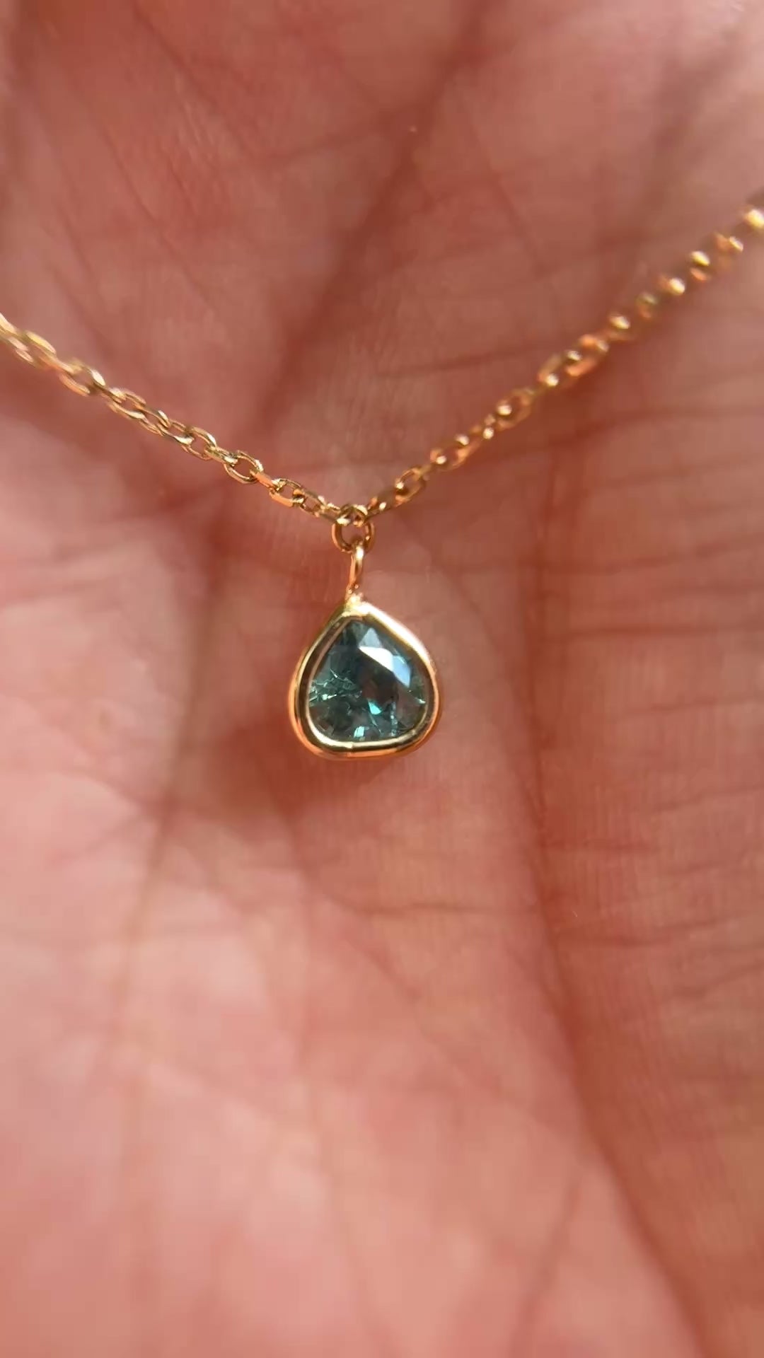 Natural Sapphire Necklace — 14k Gold