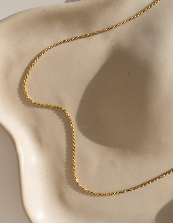 Essential Rope Chain in Gold