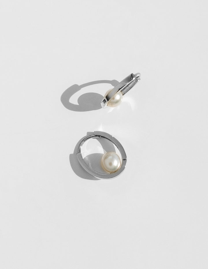 Orya Pearl Hoop Earrings