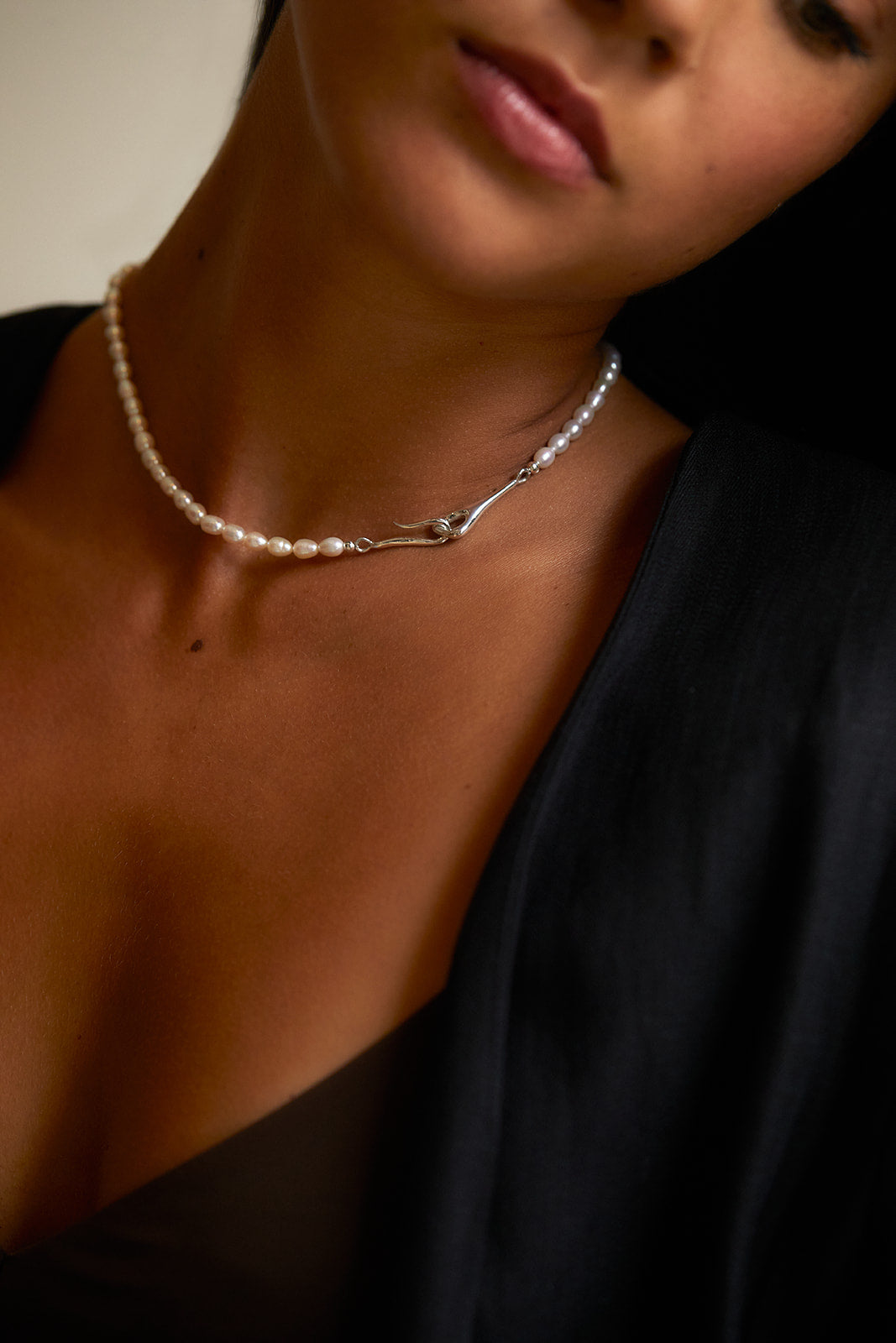 Lyvia Pearl Necklace in Silver